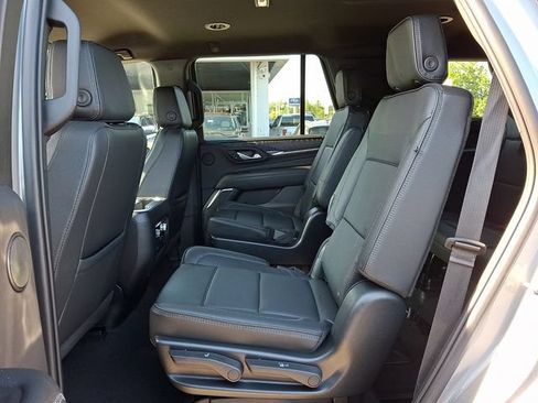 Certified 2023 GMC Yukon Denali AWD/4WD image 10