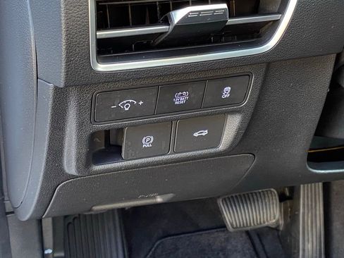 Used 2025 Hyundai Sonata SEL image 12