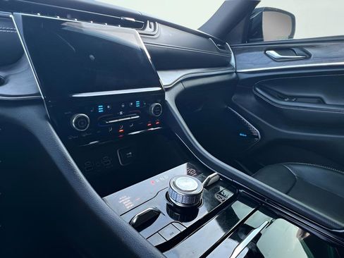 Used 2022 Jeep Grand Cherokee L Overland image 47