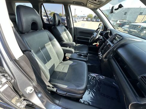 Used 2006 Honda CR-V EX image 35