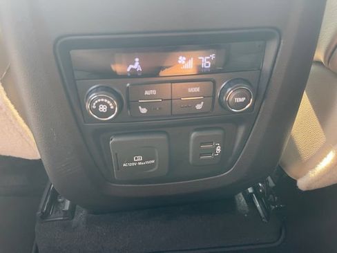 Used 2020 Buick Enclave Premium w/ Sun and Sites Package FWD image 29