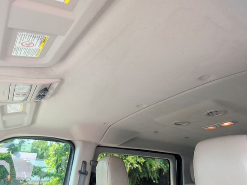 Used 2013 Nissan NV 3500 SL w/ Technology Pkg RWD image 27
