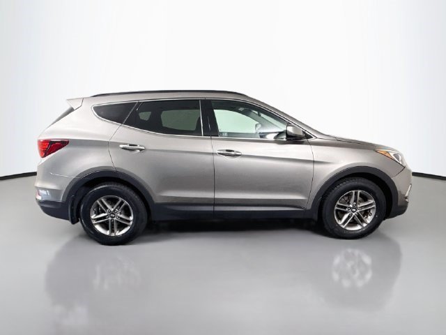 Used 2017 Hyundai Santa Fe Sport AWD/4WD image 11