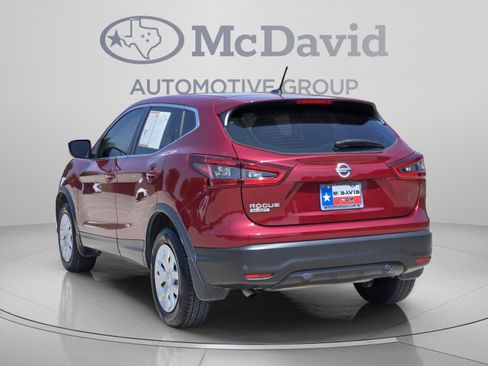 Used 2020 Nissan Rogue Sport S FWD image 4