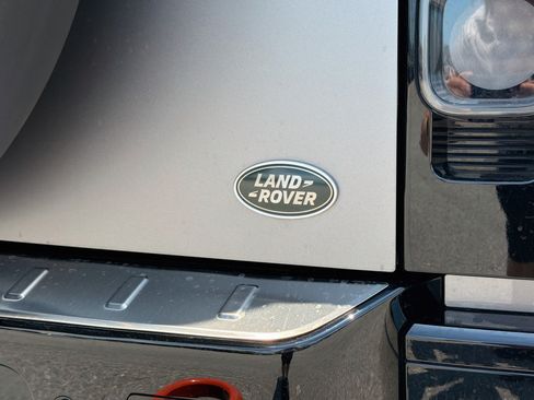 Used 2023 Land Rover Defender 110 X AWD/4WD image 47