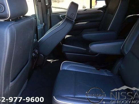 Used 2024 Chevrolet Tahoe Premier RWD image 15