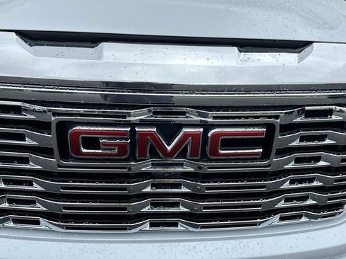 Certified 2026 GMC Sierra 1500 Denali AWD/4WD image 31