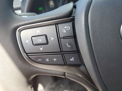 Used 2024 Lexus UX 250h 250h Base image 23