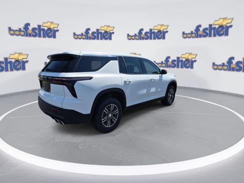 Certified 2024 Chevrolet Traverse LS AWD/4WD image 8
