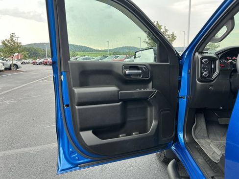 Used 2023 Chevrolet Silverado 1500 Custom w/ Rally Edition AWD/4WD image 21