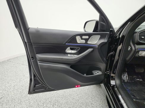 Certified 2025 Mercedes-Benz GLE 450 4MATIC image 22