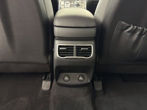 Used 2023 Hyundai Santa Fe SEL w/ Cargo Package image 23