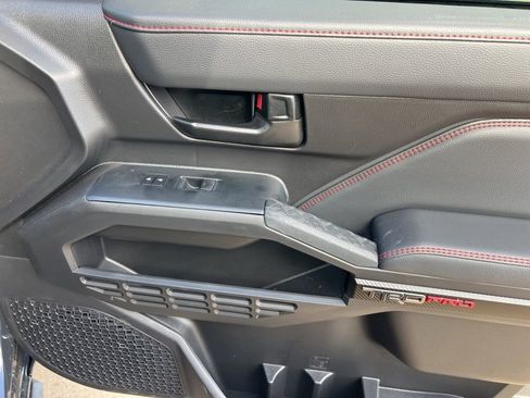 Used 2025 Toyota Tacoma TRD Pro image 29