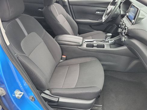 Used 2022 Nissan Sentra SV image 16