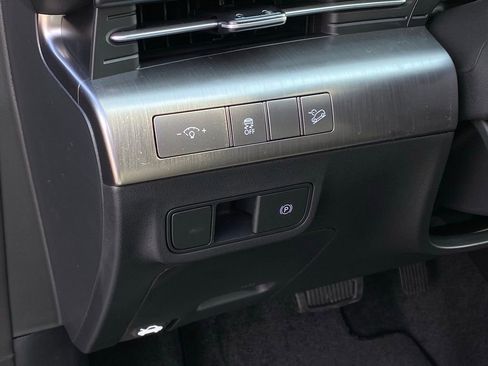 New 2026 Hyundai Kona SEL Premium image 13