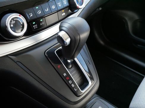 Used 2016 Honda CR-V SE image 24