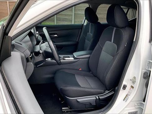 Certified 2023 Nissan Sentra SV w/ All-Weather Package FWD image 8