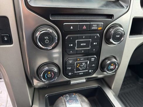 Used 2013 Ford F150 FX4 w/ Luxury Equipment Group AWD/4WD image 17
