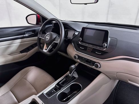 Used 2022 Nissan Altima 2.5 SV AWD/4WD image 27