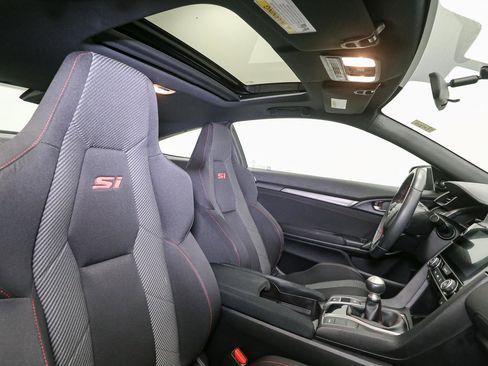 Used 2017 Honda Civic Si image 17