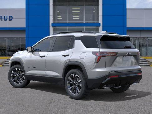 New 2026 Chevrolet Equinox RS w/ Convenience Package III FWD image 3