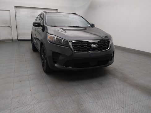 Used 2020 Kia Sorento S FWD image 14