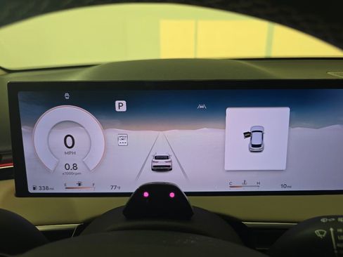 New 2026 Genesis GV70 2.5T Advanced AWD/4WD image 18
