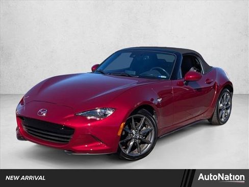 Used 2019 MAZDA MX-5 Miata Grand Touring image 1