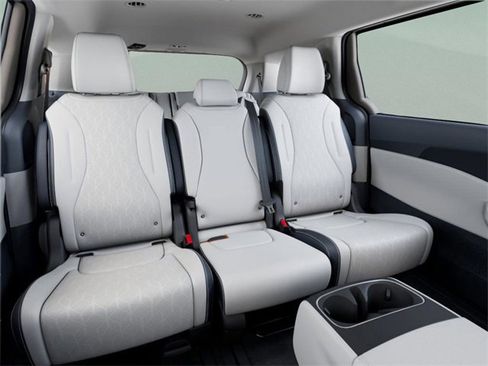 New 2026 Kia Carnival EX image 16