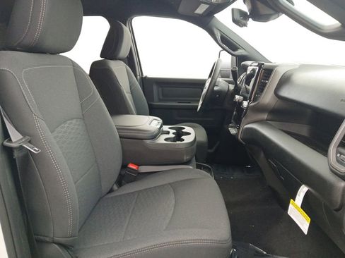 New 2026 RAM 3500 Tradesman AWD/4WD image 24
