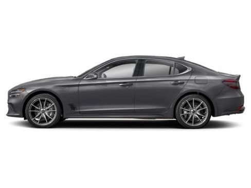 Used 2025 Genesis G70 2.5T image 28
