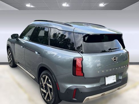 Used 2025 MINI Cooper Countryman S w/ Comfort Package Max image 3