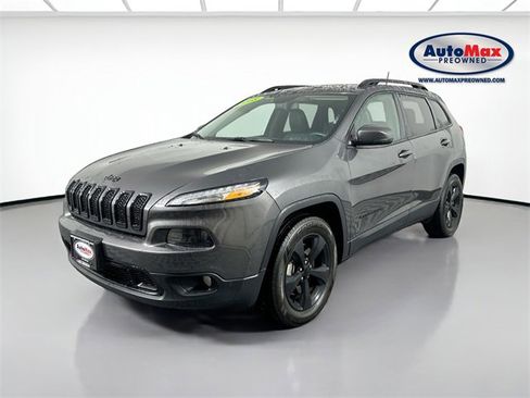 Used 2018 Jeep Cherokee Limited w/ High Altitude Package image 5