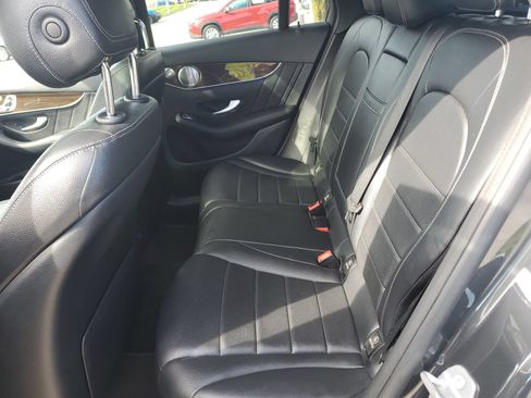 Used 2020 Mercedes-Benz GLC 300 4MATIC Coupe image 13