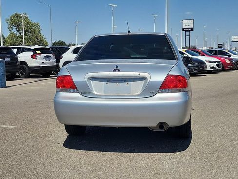 Used 2006 Mitsubishi Lancer FWD image 11