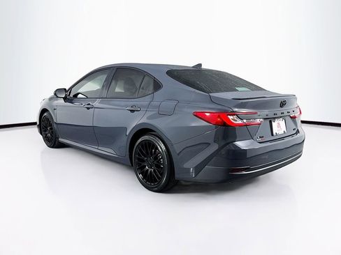 Used 2026 Toyota Camry LE image 7