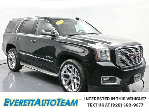 Used 2017 GMC Yukon Denali w/ Open Road Package AWD/4WD image 1