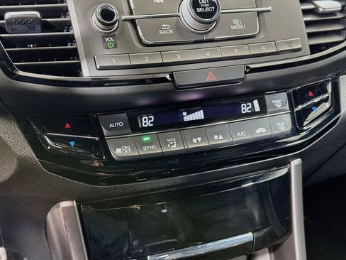 Used 2016 Honda Accord Sport image 16