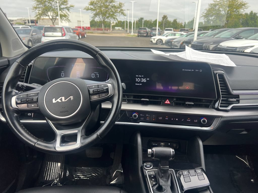 Certified 2024 Kia Sportage EX AWD/4WD image 12