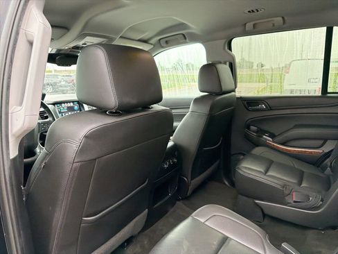 Used 2017 Chevrolet Tahoe Premier RWD image 18