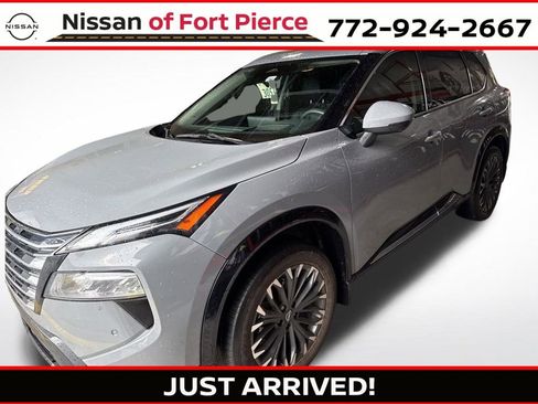 Certified 2024 Nissan Rogue Platinum w/ Platinum Premium Package image 1