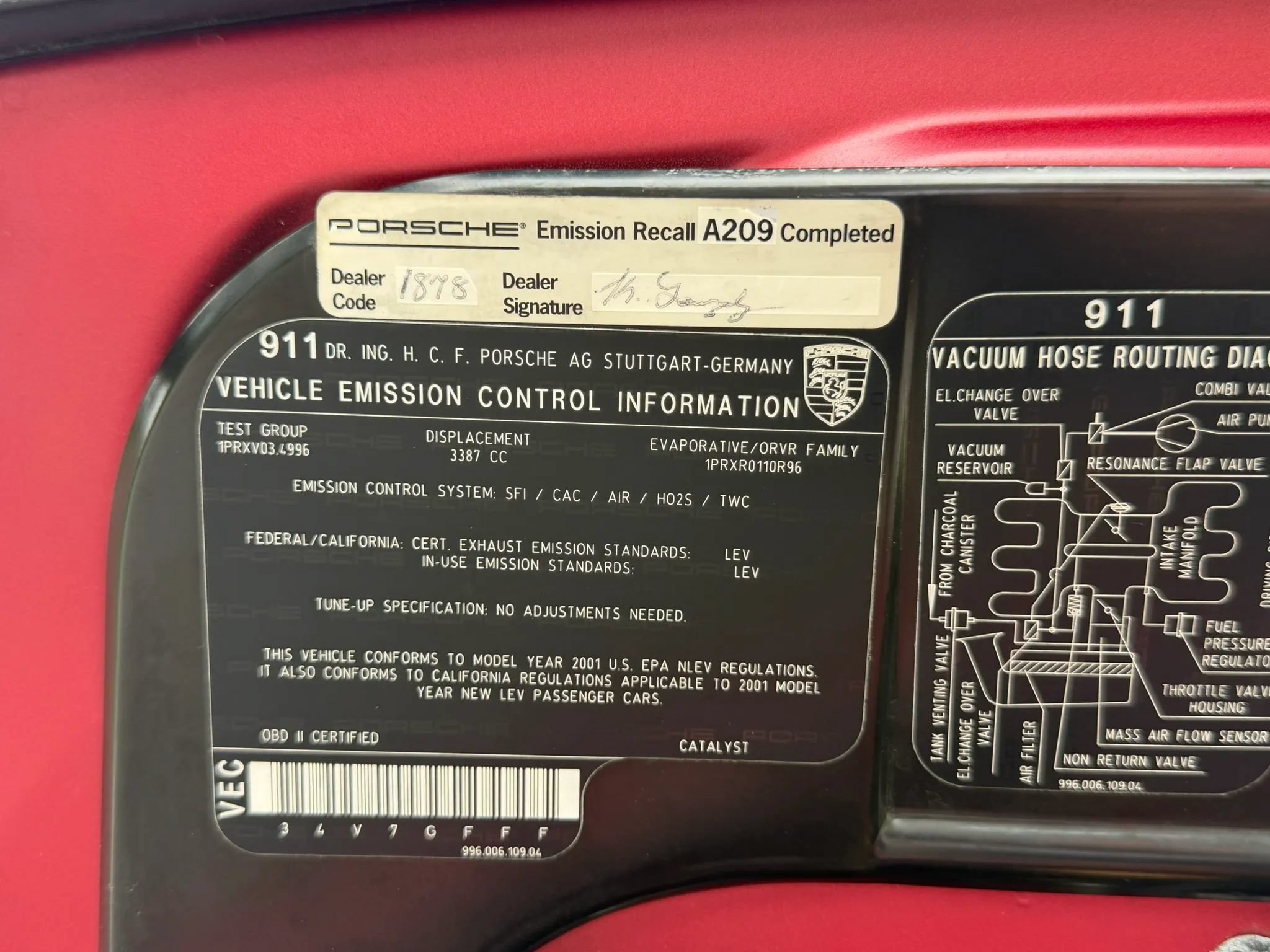 Used 2001 Porsche 911 Cabriolet image 56