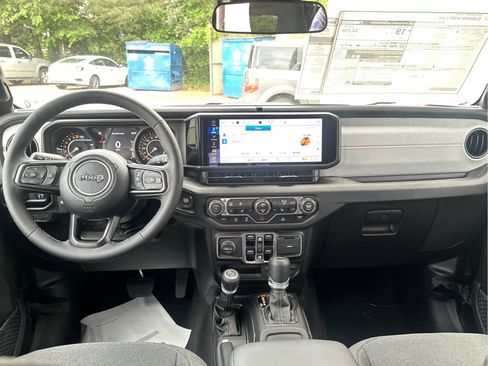 New 2025 Jeep Gladiator Sport image 48