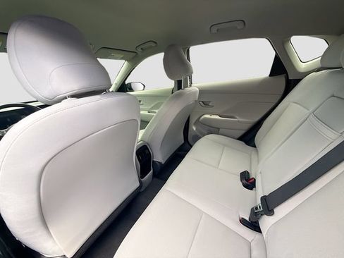 Certified 2024 Hyundai Kona SEL FWD image 23