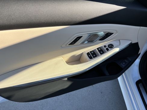 Used 2026 BMW 330i Sedan w/ Convenience Package image 14