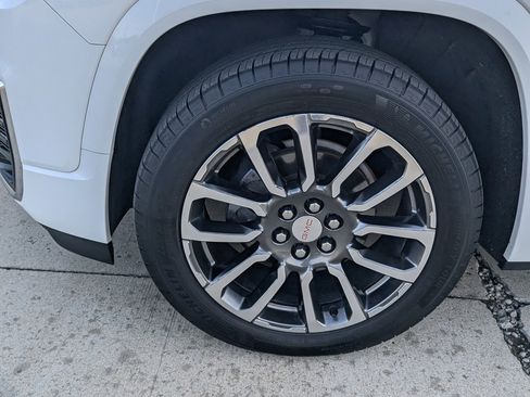 Used 2020 GMC Acadia Denali w/ Denali Ultimate Package image 20