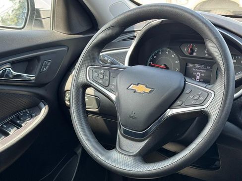 Used 2024 Chevrolet Malibu LT FWD image 12