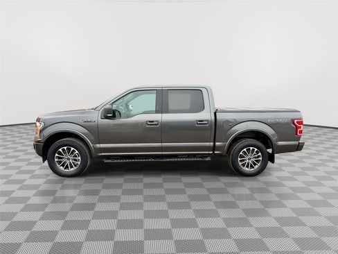 Used 2020 Ford F150 XLT w/ Equipment Group 302A Luxury AWD/4WD image 3