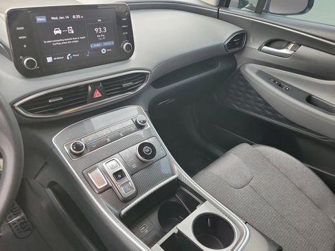 Used 2023 Hyundai Santa Fe SE image 25