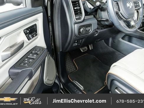 Used 2025 RAM 1500 Tungsten AWD/4WD image 8
